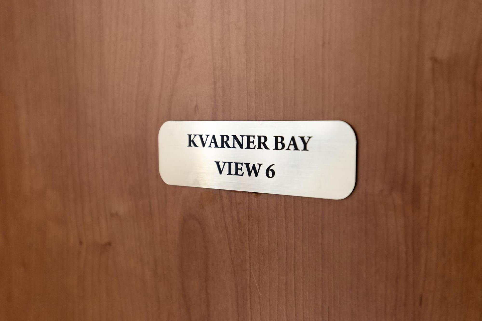 Kvarner Bay View Apartments Opatija Oda fotoğraf